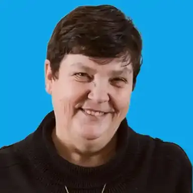 A headshot of an Eastmont distinguished alumni